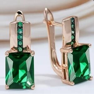 Glamorous Square Green Zircon Dangle Earrings for Women - Timeless